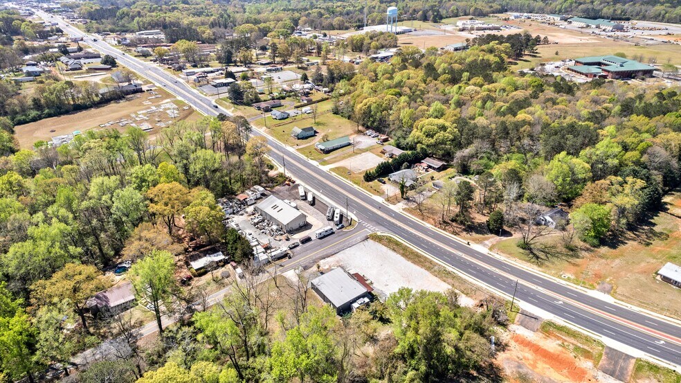 More Photos Of 1702 Highway 19 N, Thomaston Restaurant For Sale