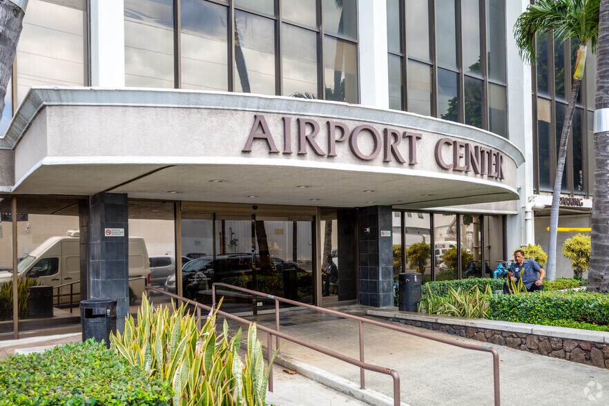 More Photos Of 3049 Ualena St, Honolulu Office For Lease