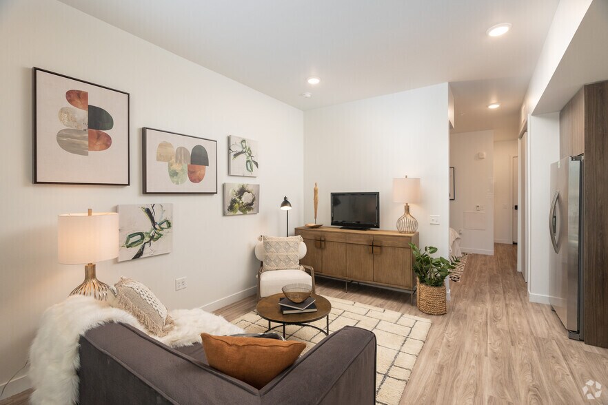More Photos Of 1190 S Pennsylvania St, Denver Apartments For Sale