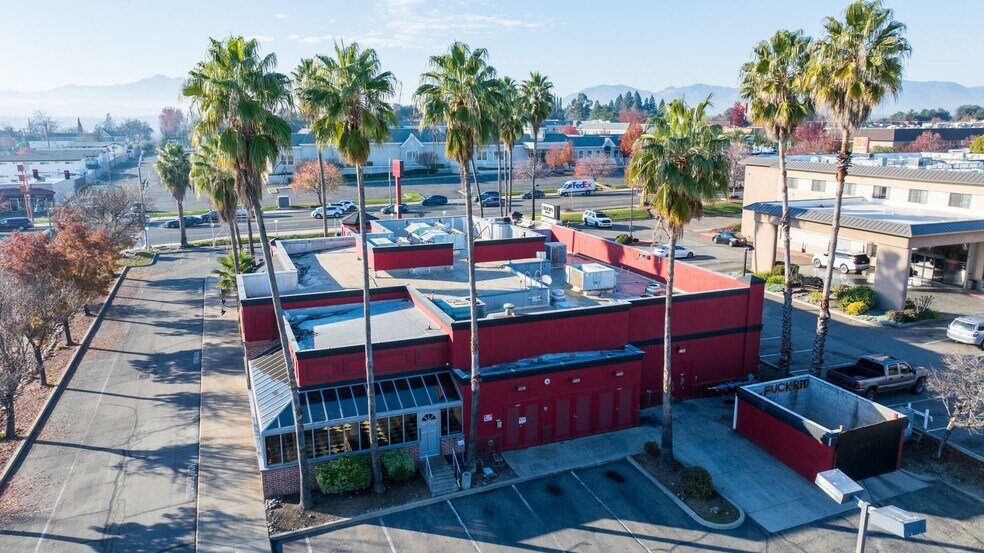 More Photos Of 1987 Hilltop Dr, Redding General Retail For Sale