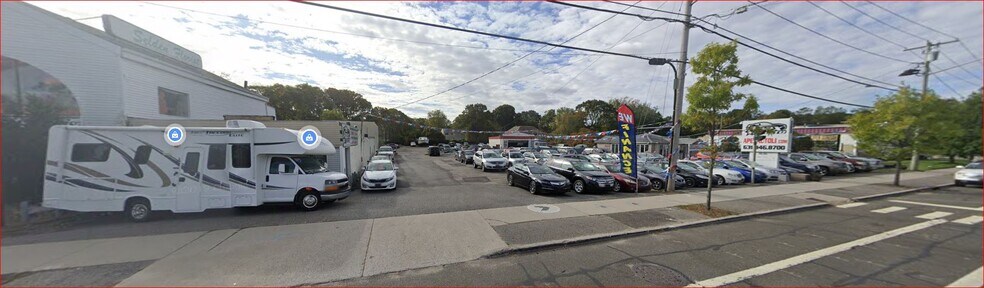 Primary Photo Of 1036 Middle Country Rd, Selden Storefront Retail Office For Sale