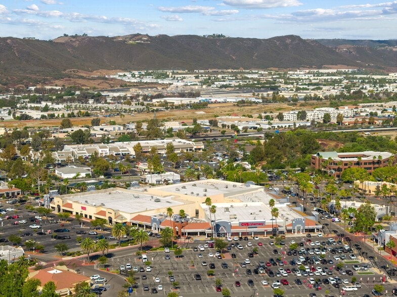More Photos Of 27520 Ynez Rd, Temecula General Retail For Sale