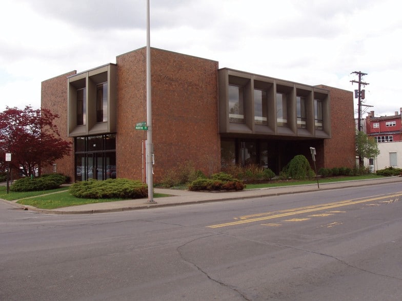 More Photos Of 1701L North St, Endicott Unknown For Lease