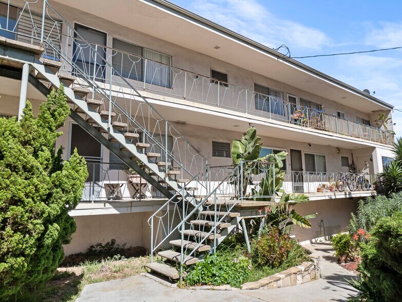 More Photos Of 3605 Stephen M White Dr, San Pedro Multifamily For Sale
