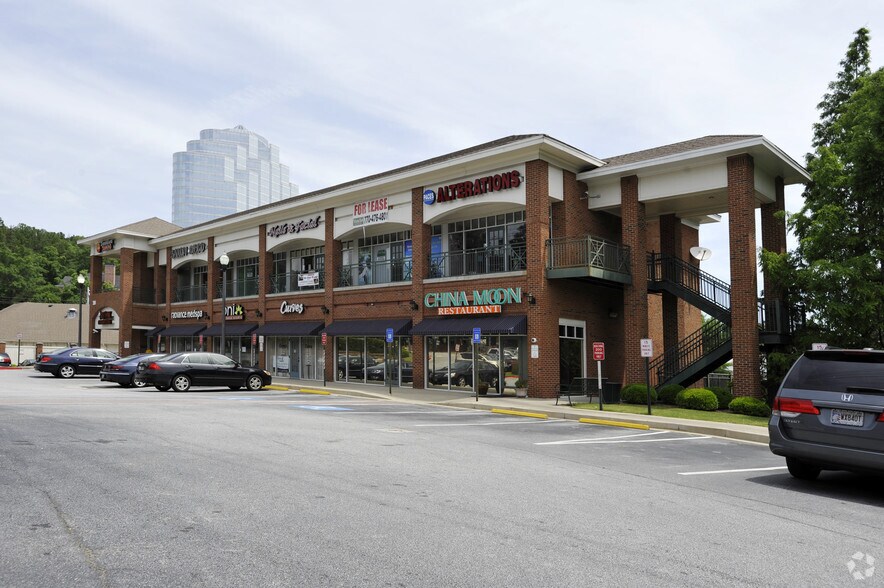 Primary Photo Of 2810 Paces Ferry Rd SE, Atlanta Storefront For Lease
