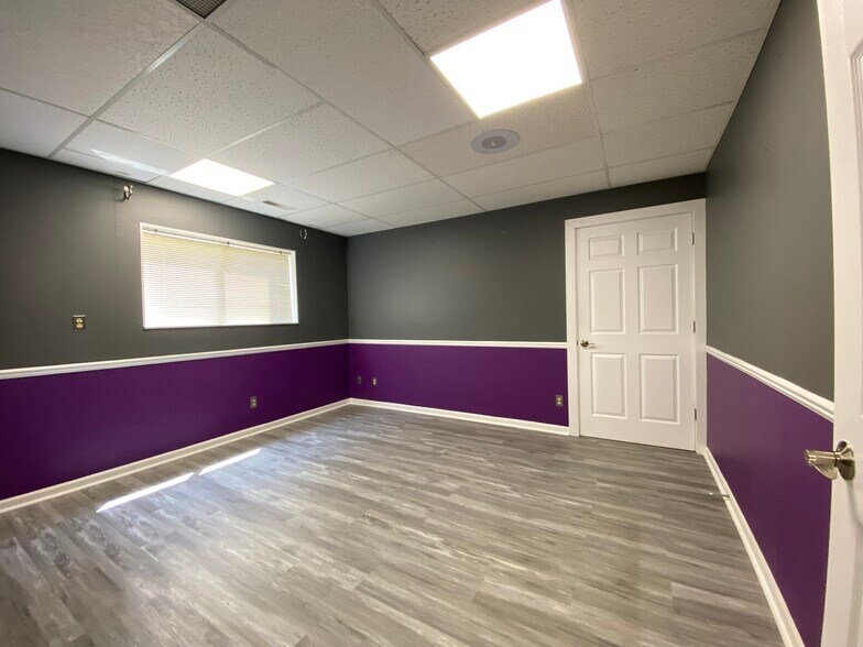 More Photos Of 2290 E Hill Rd, Grand Blanc Medical For Sale