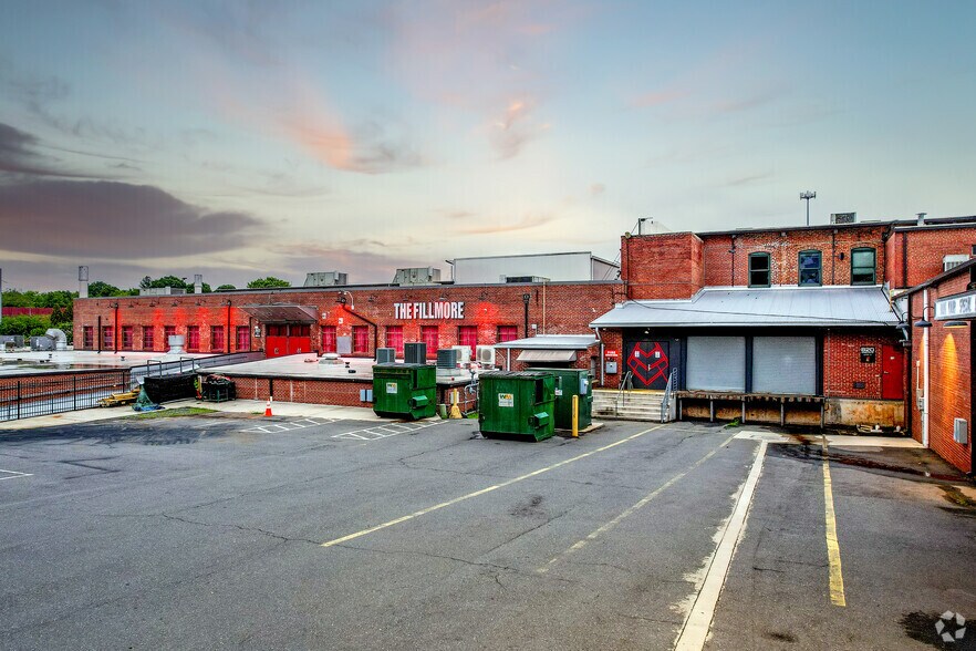 More Photos Of 1000 Nc Music Factory Blvd, Charlotte Theater Concert Hall For Lease