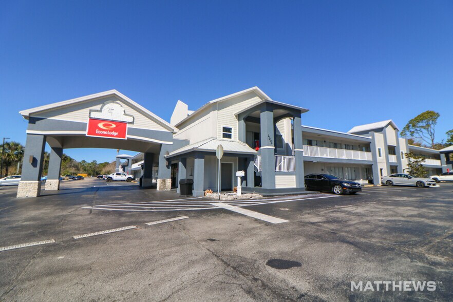 Primary Photo Of , Daytona Beach Hospitality For Sale