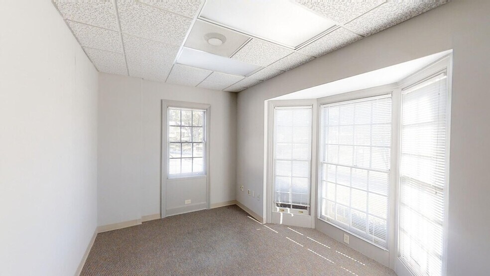 More Photos Of 3813 Macon Rd, Columbus Office Residential For Sale