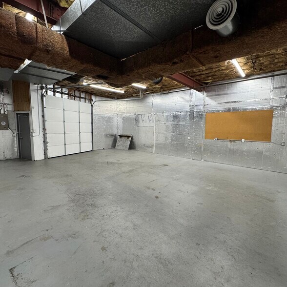 More Photos Of 1030 W Ellsworth Ave, Denver Distribution For Lease