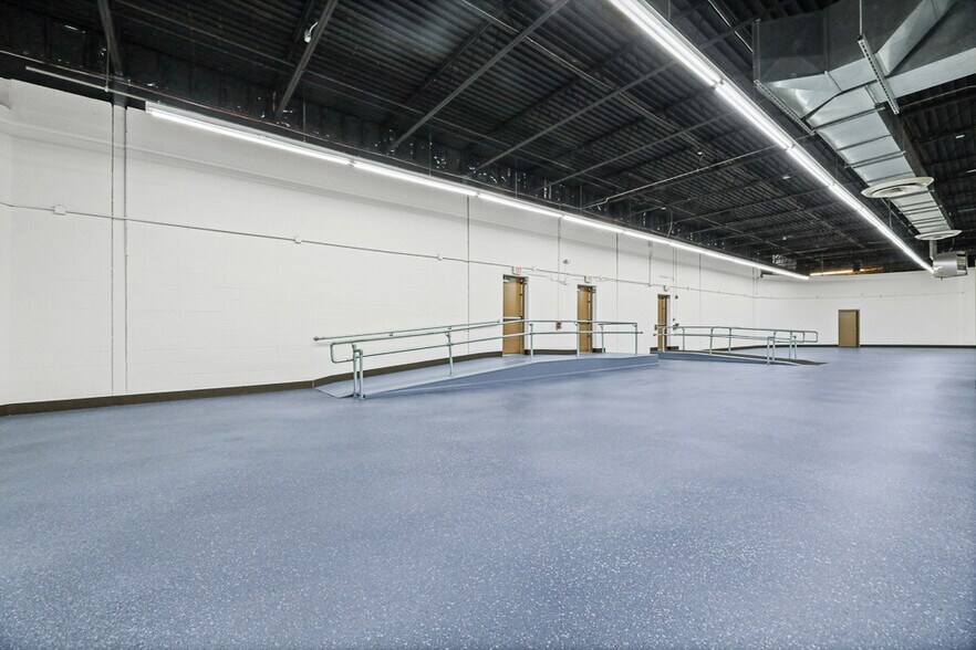 More Photos Of 3475 Ridge Rd, Cleveland Skating Rink For Sale