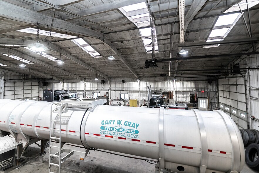 More Photos Of 56 US 46 Hwy, Columbia Distribution For Lease