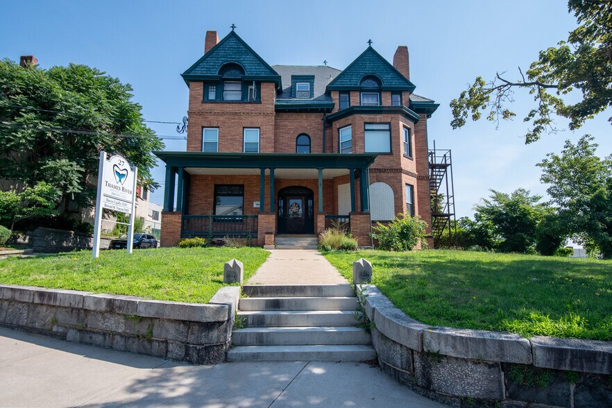 Primary Photo Of 27 Broad St, New London Office Residential For Sale