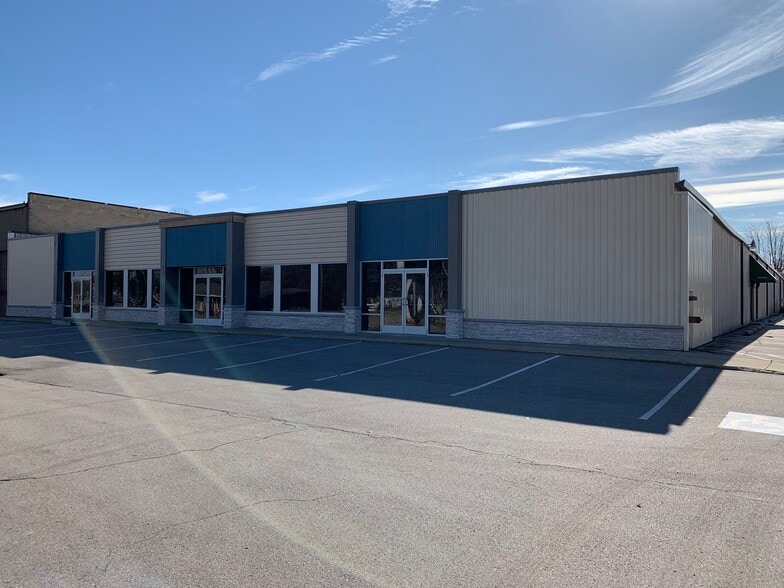 More Photos Of 1160 E Napier Ave, Benton Harbor Freestanding For Lease