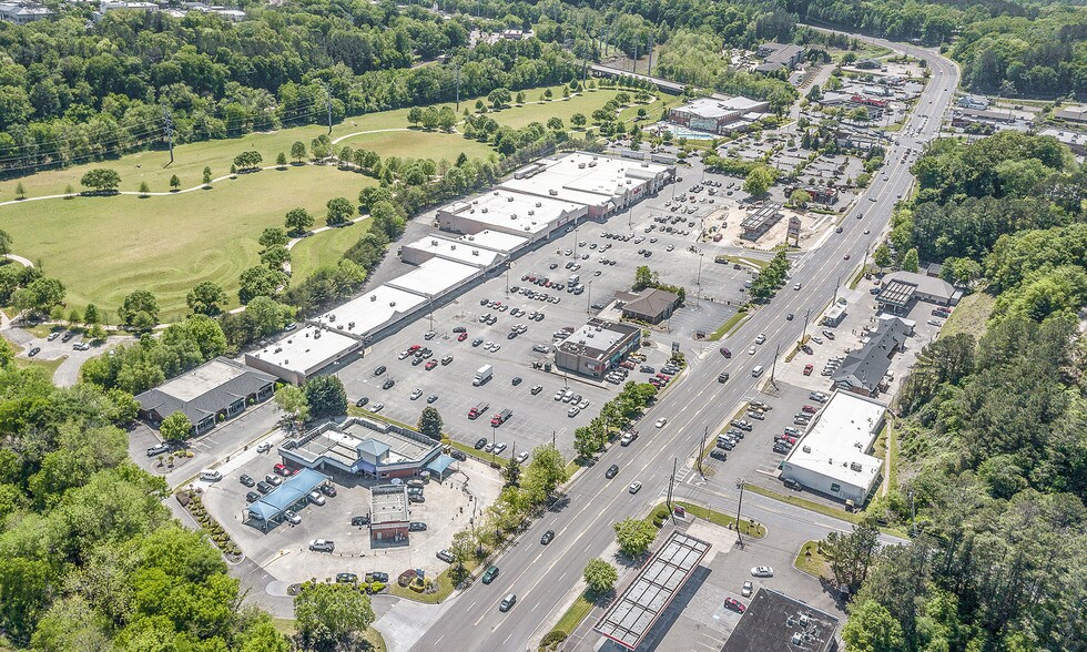 More Photos Of 104-150 Riverstone Pky, Canton General Retail For Lease
