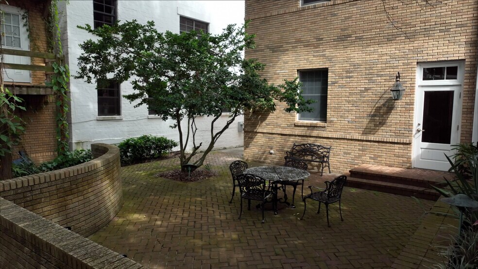 More Photos Of 395 S Central Ave, Bartow Office For Sale