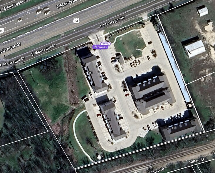 More Photos Of 651 E McGregor Dr, Mc Gregor Apartments For Sale