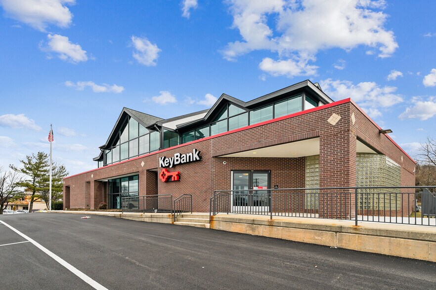 Primary Photo Of 200 W Lancaster Ave, Frazer General Retail For Sale