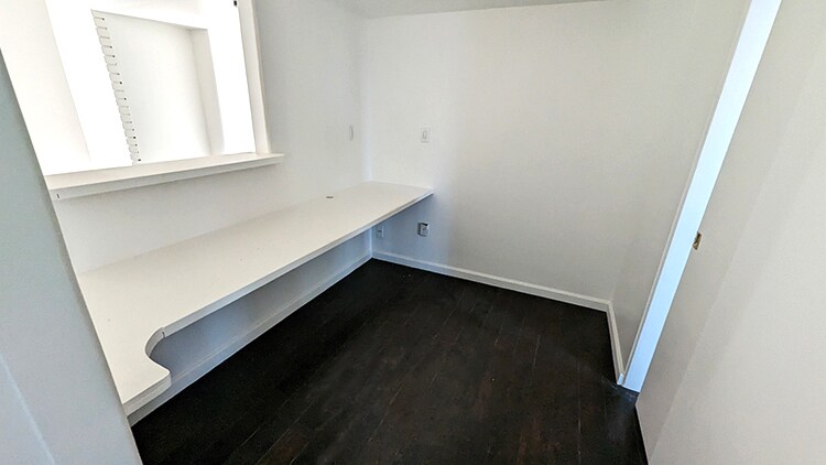 More Photos Of 14432-14434 Gilmore St, Van Nuys Medical For Sale