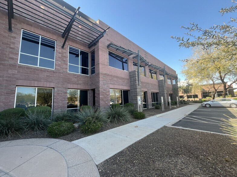 More Photos Of 9237 E Via De Ventura, Scottsdale Office For Sale