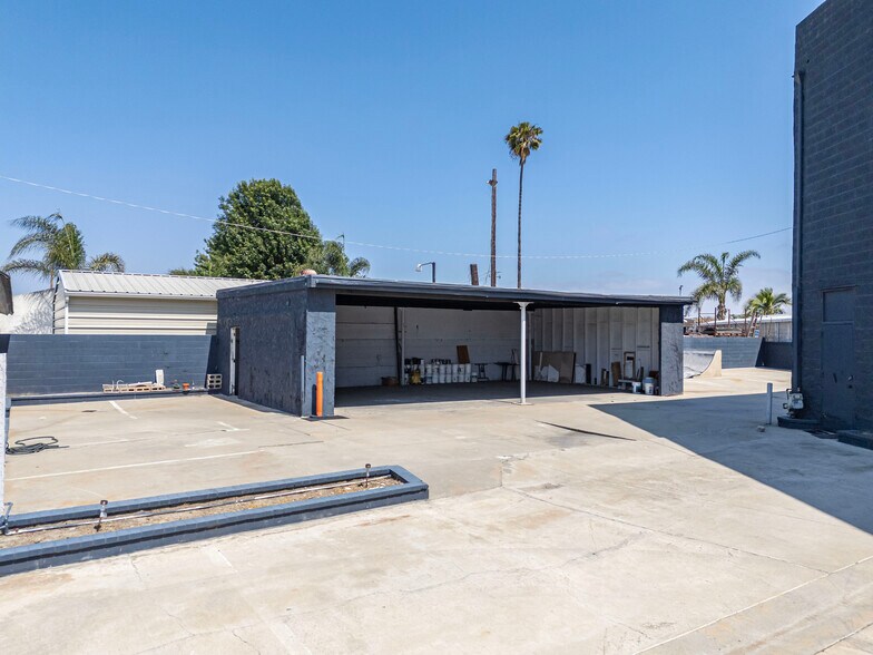 More Photos Of , Bellflower Unknown For Sale