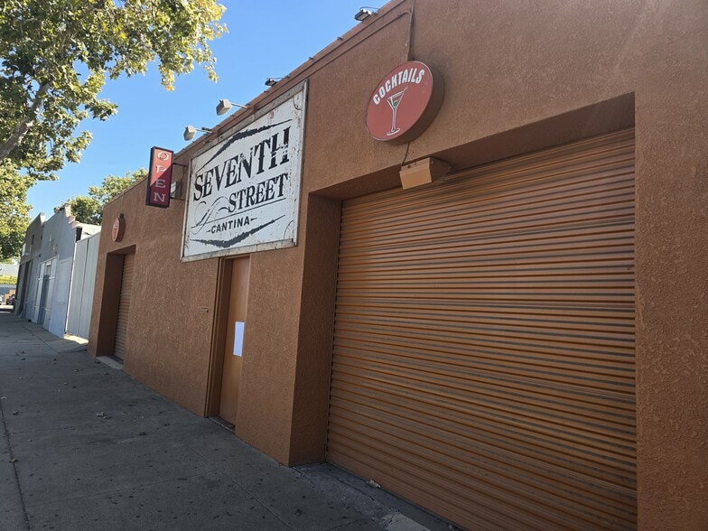 Primary Photo Of 413 7th St, Modesto Storefront For Sale