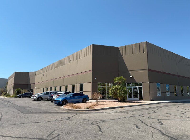 Primary Photo Of 1945 Pama Ln, Las Vegas Warehouse For Sale