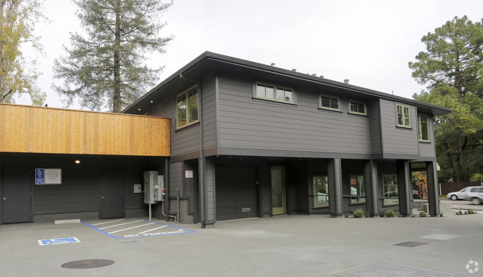 More Photos Of 295-297 Magnolia Ave, Larkspur General Retail For Lease