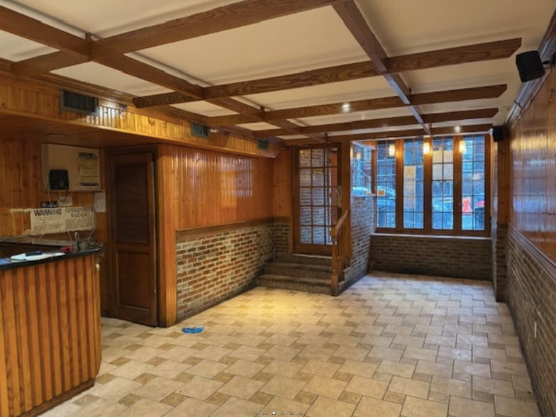 More Photos Of 224 W 104th St, New York Apartments For Lease