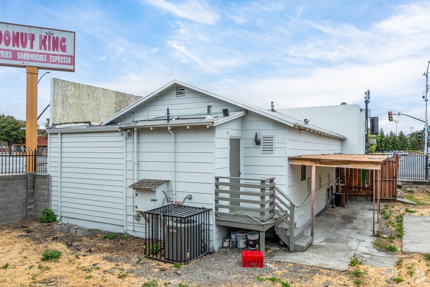 More Photos Of 14473 San Pablo Ave, San Pablo Freestanding For Sale