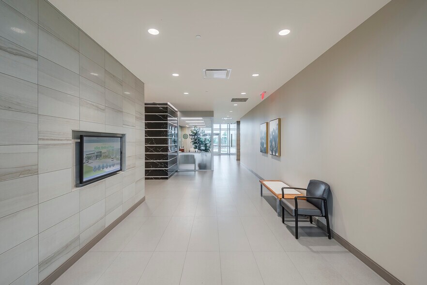 More Photos Of 1120 Raintree Cir, Allen Medical For Lease