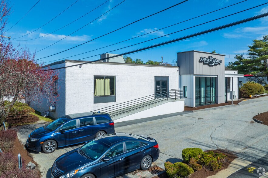 More Photos Of 209 Middlesex Tpke, Burlington Flex For Lease