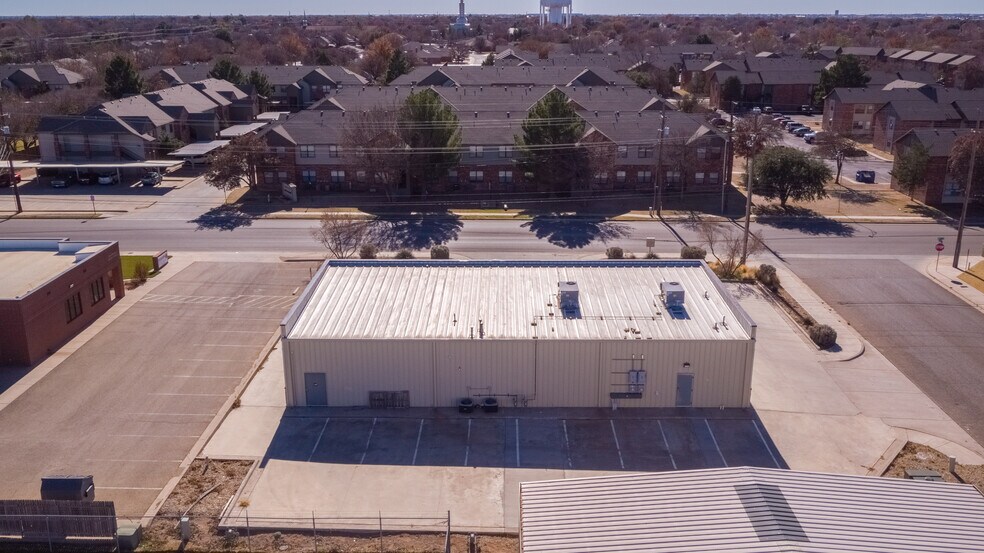 More Photos Of 5820 66th St, Lubbock Storefront Retail Office For Sale