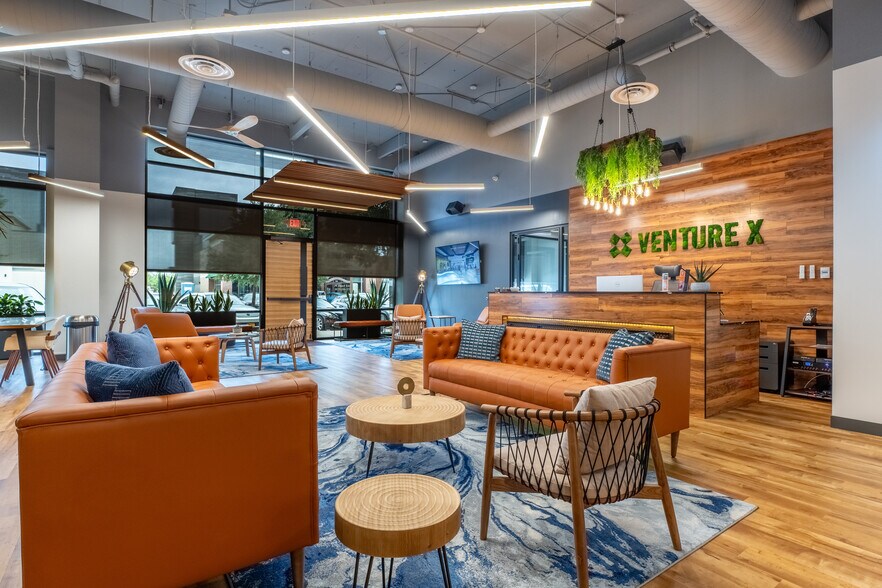 More Photos Of 163 Town Pl, Fairview Coworking Space