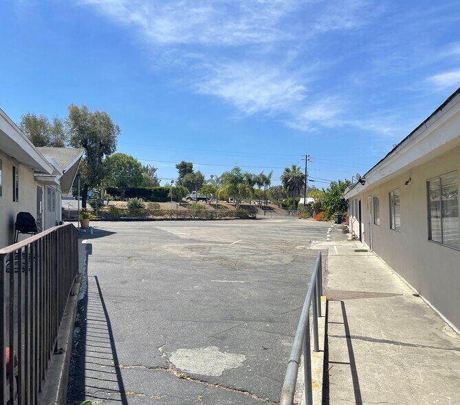 More Photos Of 1221 Ridge Rd, Vista Land For Sale