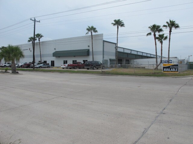 More Photos Of 201 W Anaya Rd, Pharr Warehouse For Lease