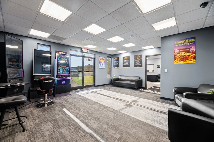 More Photos Of 3283 Frog Level Rd, Greenville Warehouse For Sale