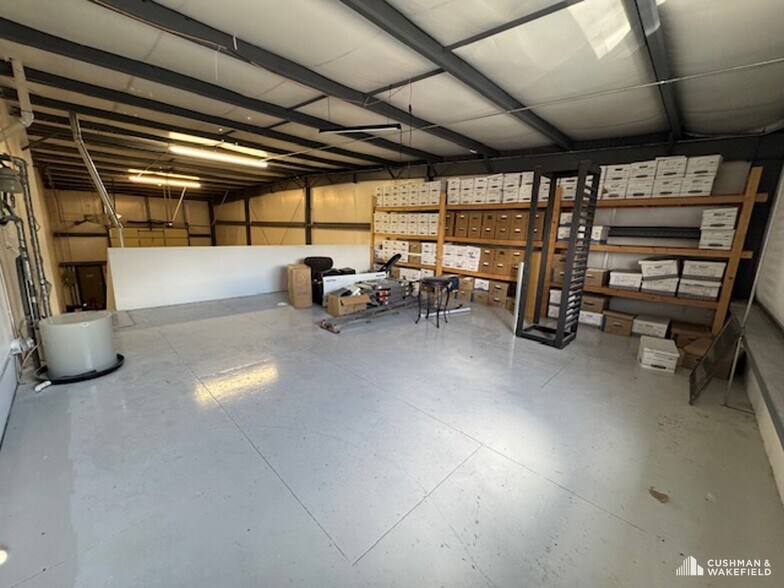 More Photos Of 332 Mountain View Dr, Johnstown Warehouse For Sale