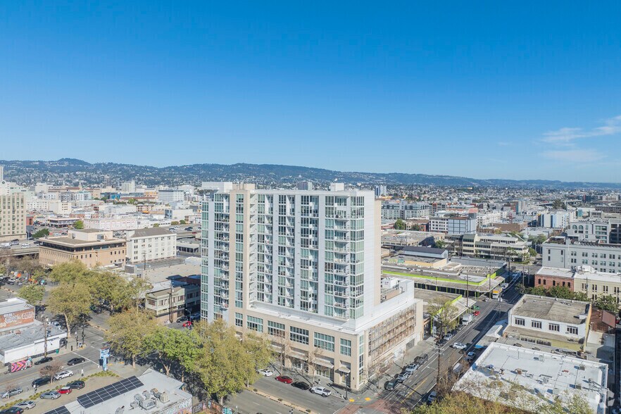 More Photos Of 200-222 Broadway, Oakland Storefront For Sale