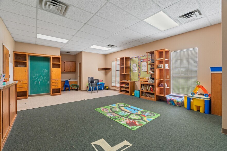 More Photos Of 1101 N Wheeler Ave, Sallisaw Religious Facility For Sale
