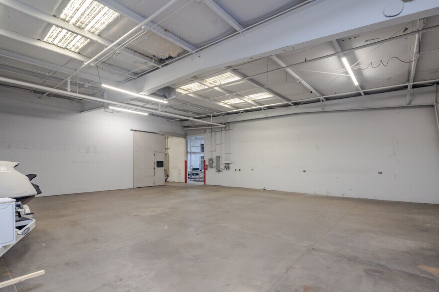 More Photos Of 1950 Centers Ave, Lake Havasu City Warehouse For Lease