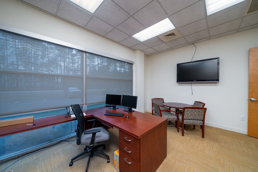 More Photos Of 175 McQueen Blvd, Summerville Manufacturing For Lease