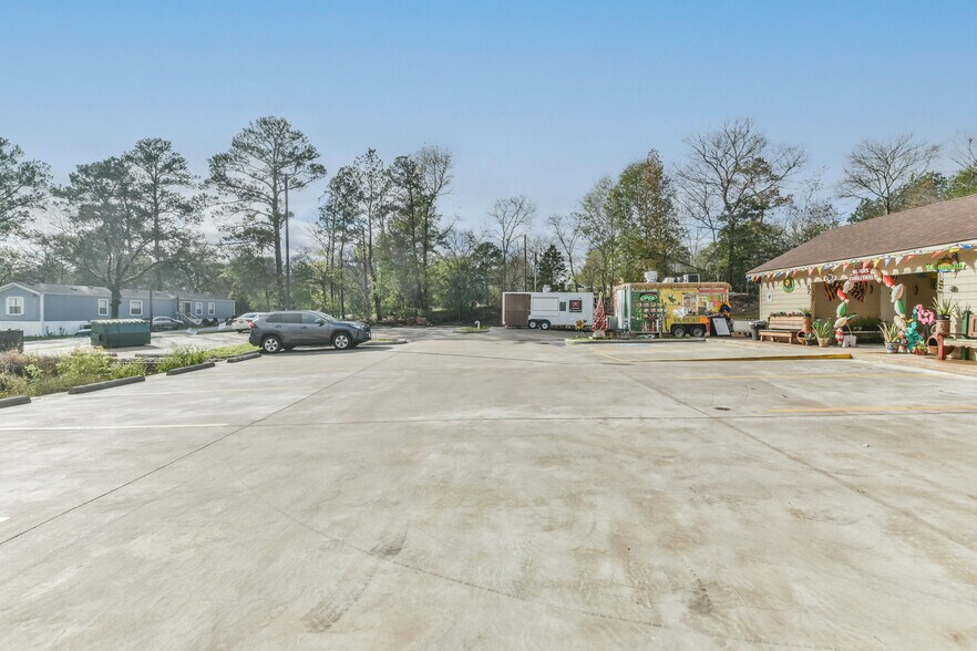 More Photos Of 275 FM 247, Huntsville Land For Lease