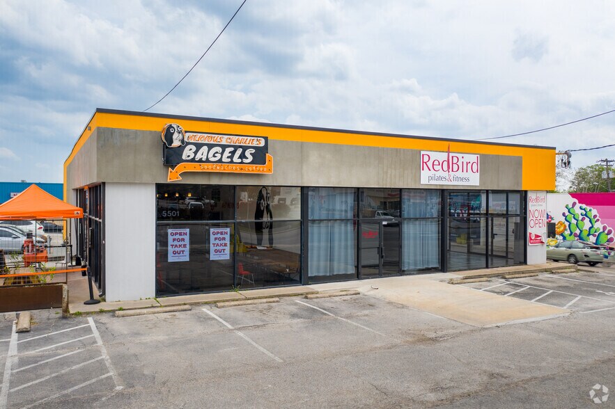 More Photos Of 5501 Lamar Blvd N, Austin Unknown For Lease