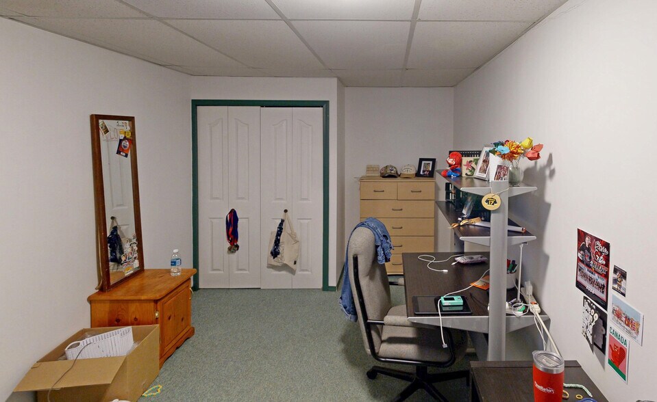 More Photos Of 10941 81 Av NW, Edmonton Dormitory For Sale