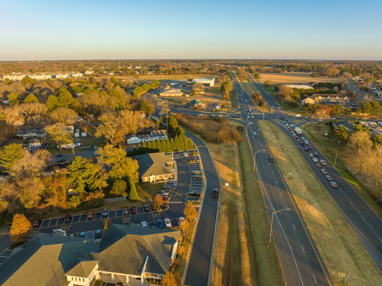 More Photos Of 1346 Belmont Ave, Salisbury Office For Lease