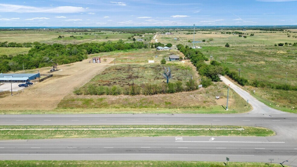 More Photos Of 23343 W US Highway 82, Sherman Land For Lease