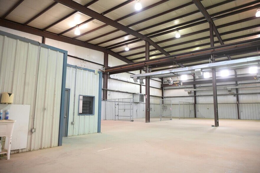 More Photos Of 3619 E State Highway 158, Midland Warehouse For Sale