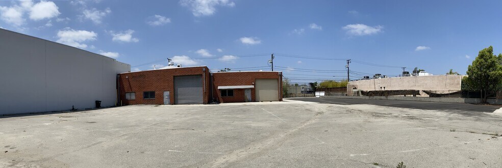 Primary Photo Of 625 S Glenwood Pl, Burbank Manufacturing For Sale
