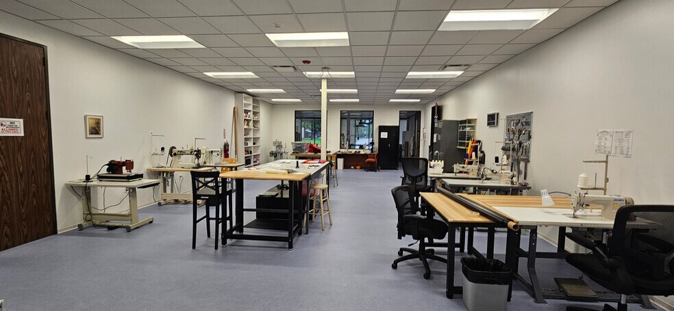 More Photos Of 16850 Diana Ln, Houston Loft Creative Space For Sale